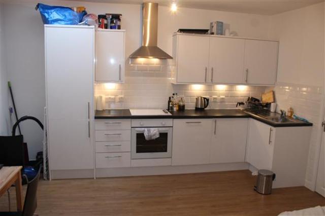  Image of 1 bedroom Flat to rent in Deptford High Street London SE8 at Deptford, SE8 3PR