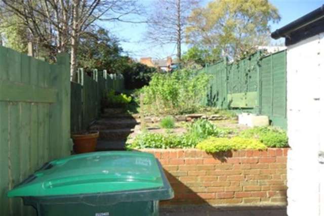  Image of 2 bedroom Detached house to rent in Thimblemill Road Bearwood Smethwick B67 at Smethwick, B67 5QS