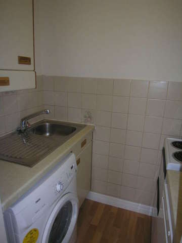 Image of Flat to rent in Station Road Bishop
