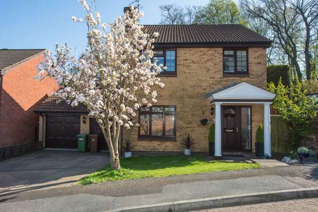  Image of 4 bedroom Detached house for sale in Thorndale Close Chatham ME5 at Thorndale Close  Chatham, ME5 9SW