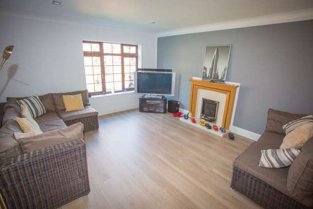  Image of 4 bedroom Detached house for sale in Thorndale Close Chatham ME5 at Thorndale Close  Chatham, ME5 9SW