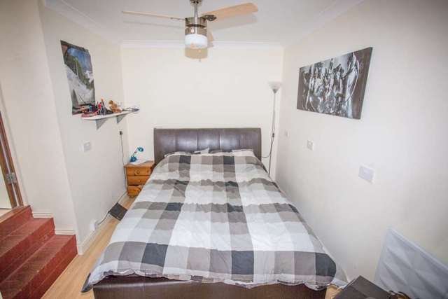 Image of 4 bedroom Detached house for sale in Thorndale Close Chatham ME5 at Thorndale Close  Chatham, ME5 9SW