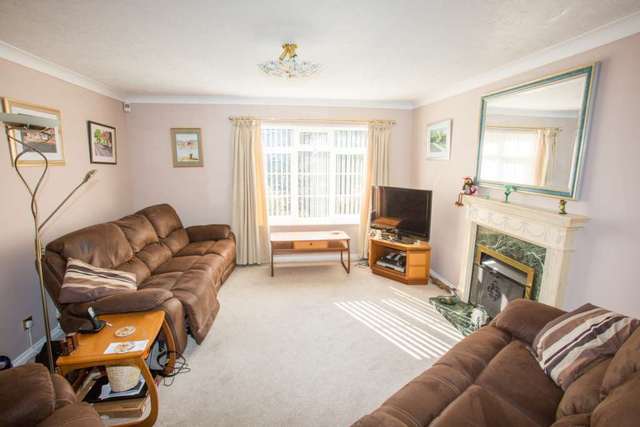  Image of 4 bedroom Detached house for sale in Thorndale Close Chatham ME5 at Thorndale Close  Chatham, ME5 9SW
