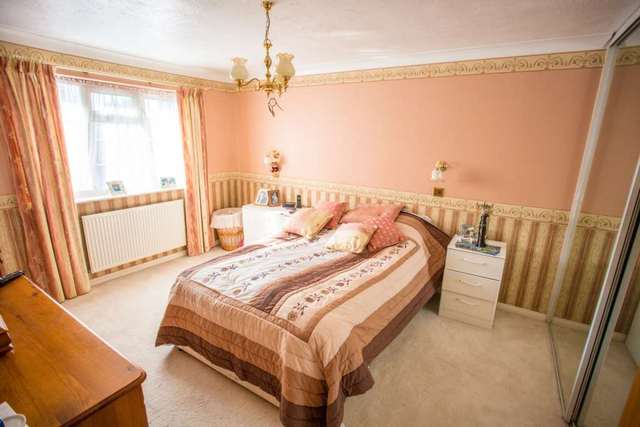  Image of 4 bedroom Detached house for sale in Thorndale Close Chatham ME5 at Thorndale Close  Chatham, ME5 9SW