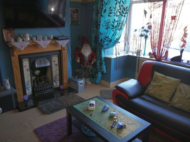  Image of 3 bedroom Semi-Detached house for sale in Thornton Road Bradford BD8 at Thornton Road  Bradford, BD8 0BL