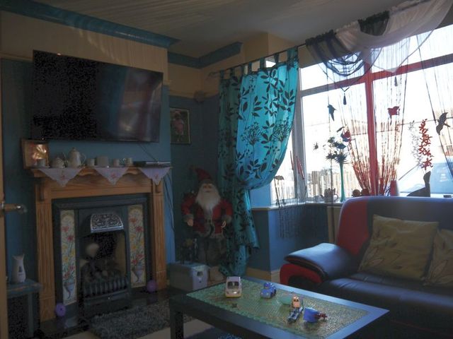  Image of 3 bedroom Semi-Detached house for sale in Thornton Road Bradford BD8 at Thornton Road  Bradford, BD8 0BL