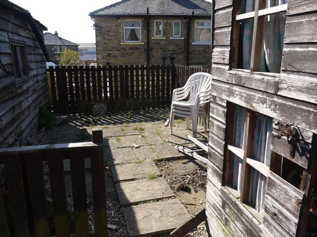  Image of 3 bedroom Semi-Detached house for sale in Thornton Road Bradford BD8 at Thornton Road  Bradford, BD8 0BL