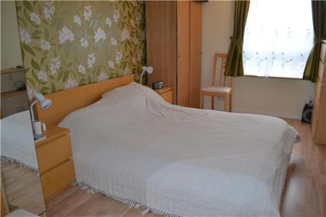  Image of 2 bedroom Flat to rent in Basinghall Gardens Sutton SM2 at Basinghall Gardens  Surrey, SM2 6AU