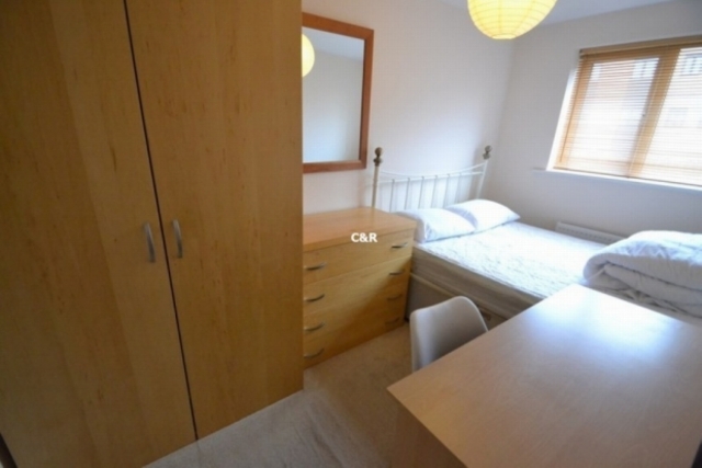  Image of 2 bedroom Terraced house to rent in Tomlinson Street Hulme Manchester M15 at TOMLINSON STREET HULME. M15 5FW MANCHESTER, M15 5FW