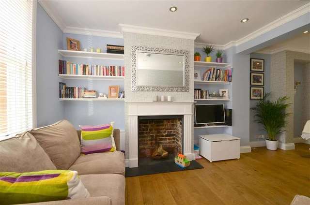  Image of 4 bedroom End of Terrace for sale in Tonbridge Road Hildenborough Tonbridge TN11 at Hildenborough Tonbridge Tonbridge, TN11 9BH