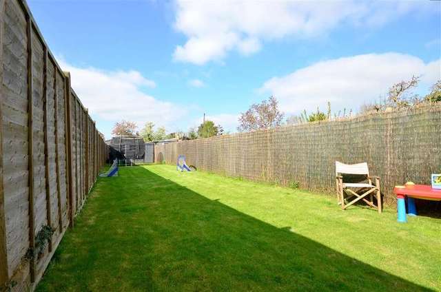  Image of 4 bedroom End of Terrace for sale in Tonbridge Road Hildenborough Tonbridge TN11 at Hildenborough Tonbridge Tonbridge, TN11 9BH