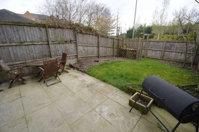  Image of 4 bedroom Town House for sale in Tuke Grove Wakefield WF1 at Wakefield West Yorkshire, WF1 4DJ