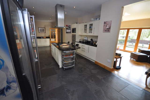  Image of 5 bedroom Detached house for sale in Turncroft Road Darwen BB3 at Darwen Lancashire, BB3 2BW