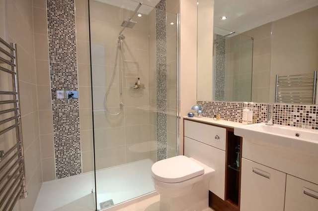  Image of 4 bedroom Mews for sale in Turners Hill Road East Grinstead RH19 at East Grinstead West Sussex, RH19 4LX