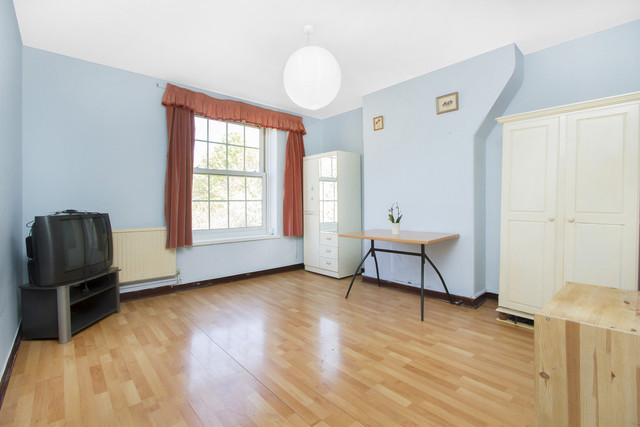  Image of 2 bedroom Flat for sale in Union Road London SW8 at Union Road South Lambeth London, SW8 2RU