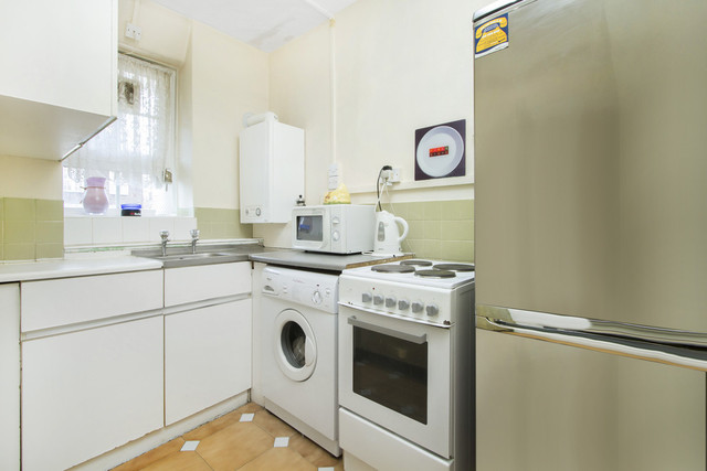  Image of 2 bedroom Flat for sale in Union Road London SW8 at Union Road South Lambeth London, SW8 2RU