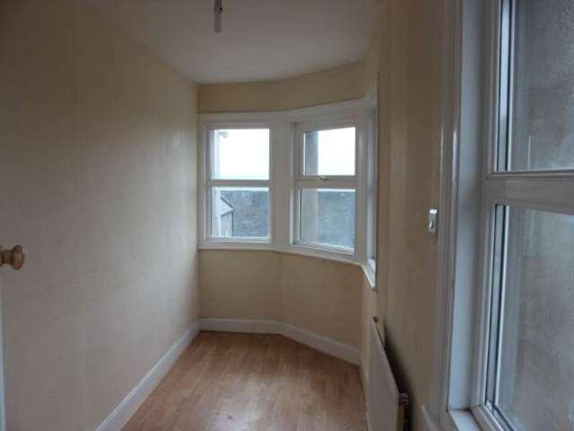  Image of 4 bedroom Flat to rent in Upper Bristol Road Weston-super-Mare BS22 at Worle Weston-super-Mare Milton, BS22 8DN