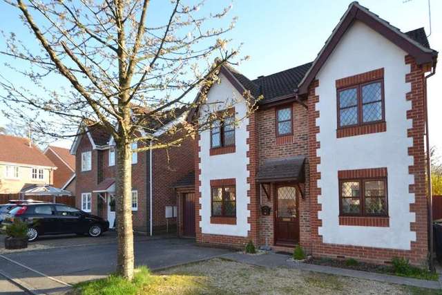  Image of 4 bedroom Detached house for sale in Acorn Way Verwood BH31 at Verwood, BH31 6LL