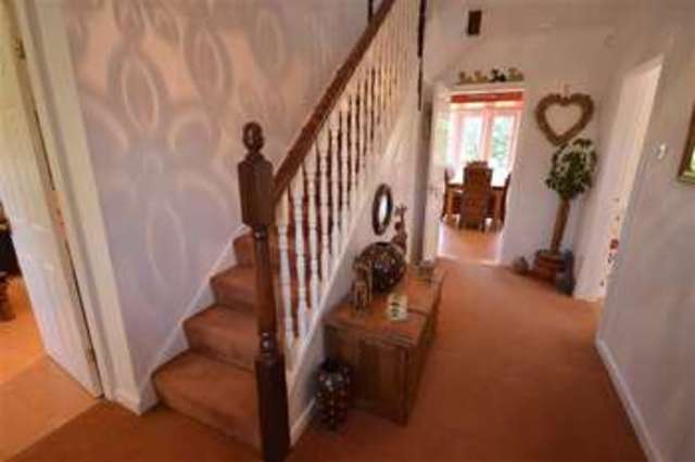  Image of 4 bedroom Property for sale in Vicarage Avenue Cheadle Hulme Cheadle SK8 at Vicarage Avenue Cheadle Cheadle, SK8 7JW