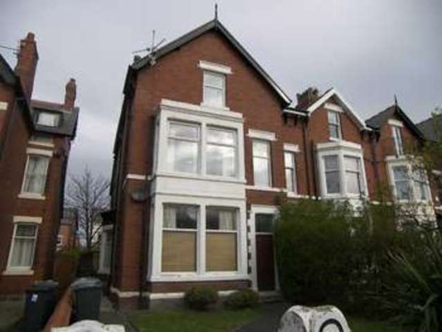  Image of 3 bedroom Property for sale in Victoria Road St. Annes Lytham St. Annes FY8 at St Annes Lytham St Annes Lytham St Annes, FY8 1LE