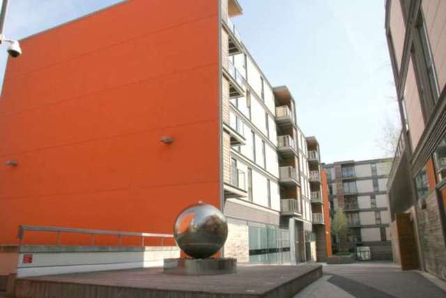 Image of 2 bedroom Apartment to rent in Merrivale Mews Milton Keynes MK9 at Ruby House  Milton Keynes, MK9 2FD