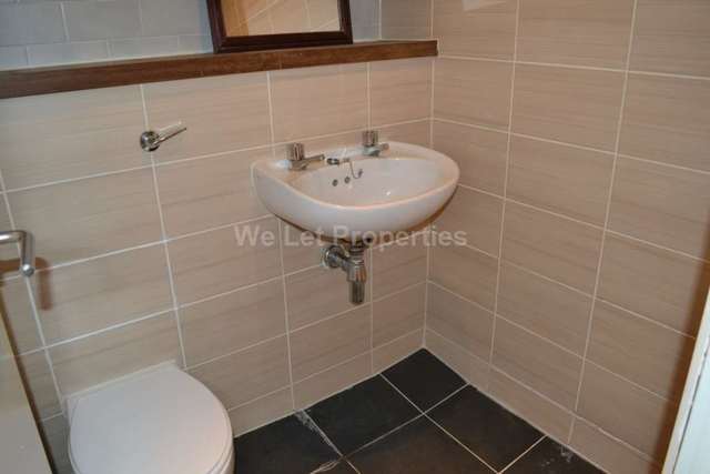  Image of 2 bedroom Apartment to rent in New Wakefield Street Manchester M1 at New Wakefield Street  Manchester, M1 5NP