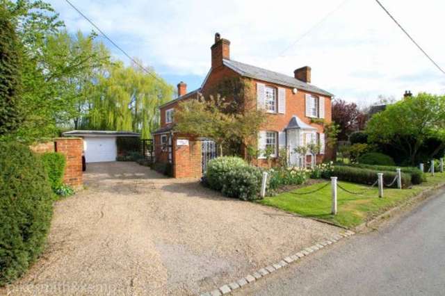  Image of 4 bedroom Detached house for sale in West End Waltham St. Lawrence Reading RG10 at WALTHAM ST LAWRENCE, RG10 0NN