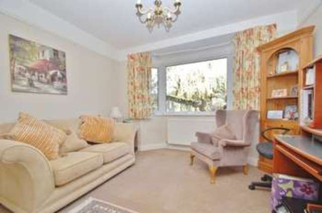  Image of 4 bedroom Detached house for sale in Warrendene Road Hughenden Valley High Wycombe HP14 at Warrendene Road Hughenden Valley High Wycombe, HP14 4LY