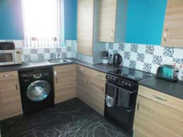  Image of 2 bedroom Flat for sale in Waterfront Park Edinburgh EH5 at Edinburgh Midlothian Edinburgh, EH5 1FF