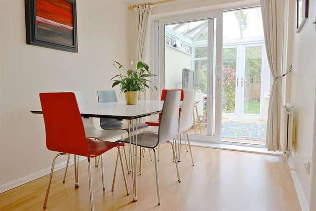  Image of 3 bedroom Semi-Detached house to rent in Webb Court Wokingham RG40 at Wokingham Berkshire Wokingham, RG40 5YR