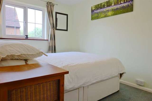  Image of 3 bedroom Semi-Detached house to rent in Webb Court Wokingham RG40 at Wokingham Berkshire Wokingham, RG40 5YR