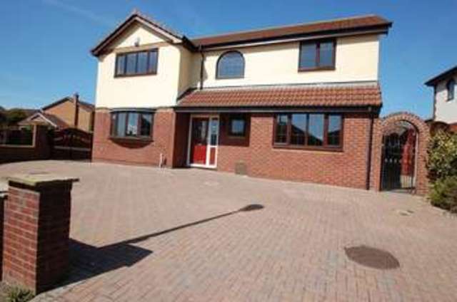  Image of 5 bedroom Detached house for sale in Wellbrook Close Ingleby Barwick Stockton-on-Tees TS17 at Wellbrook Close Ingleby Barwick Stockton-On-Tees, TS17 0XL