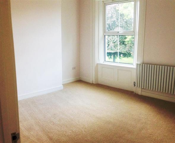  Image of 2 bedroom Flat to rent in Wellesley Road Croydon CR0 at Wellesley Road  Croydon, CR0 2AJ