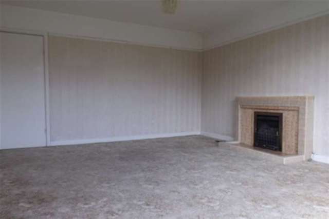  Image of 3 bedroom Detached house to rent in Portway Wells BA5 at Wells, BA5 2BB