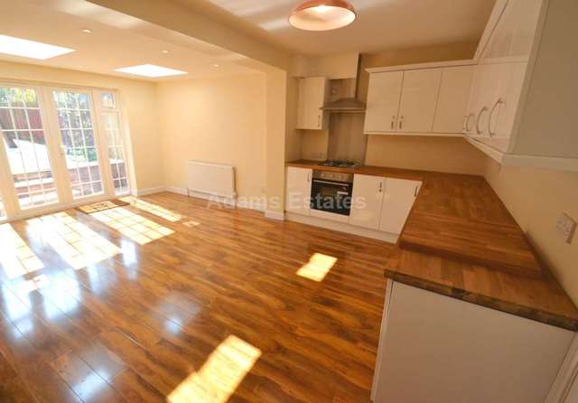  Image of 2 bedroom Semi-Detached house for sale in Wentworth Avenue Reading RG2 at Wentworth Avenue  Reading, RG2 8JL