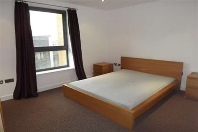  Image of 2 bedroom Flat to rent in Fitzwilliam Street Sheffield S1 at Sheffield, S1 4JQ