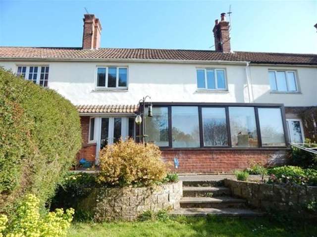  Image of 3 bedroom Terraced house for sale in West Park Castle Cary BA7 at Castle Cary, BA7 7DB