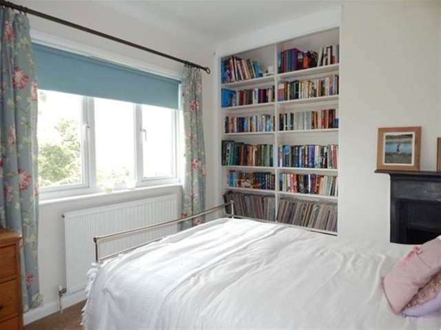  Image of 3 bedroom Terraced house for sale in West Park Castle Cary BA7 at Castle Cary, BA7 7DB