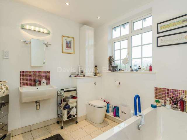 Image of 4 bedroom Detached house for sale in Wheatcroft Road Allerton Liverpool L18 at Wheatcroft Road  Liverpool, L18 9UE