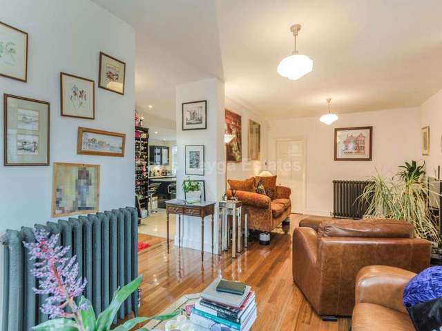  Image of 4 bedroom Detached house for sale in Wheatcroft Road Allerton Liverpool L18 at Wheatcroft Road  Liverpool, L18 9UE