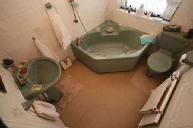  Image of 3 bedroom Terraced house for sale in Whitton Avenue East Greenford UB6 at Whitton Avenue East  Greenford, UB6 0PZ