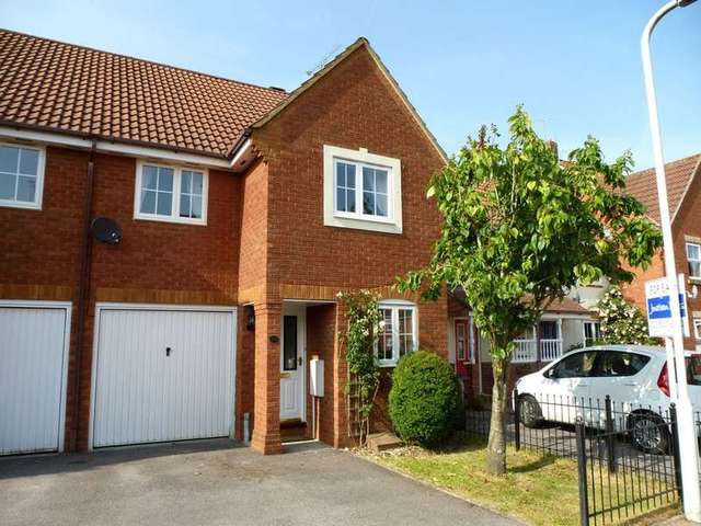  Image of 3 bedroom Terraced house to rent in Wild Arum Way Chandler