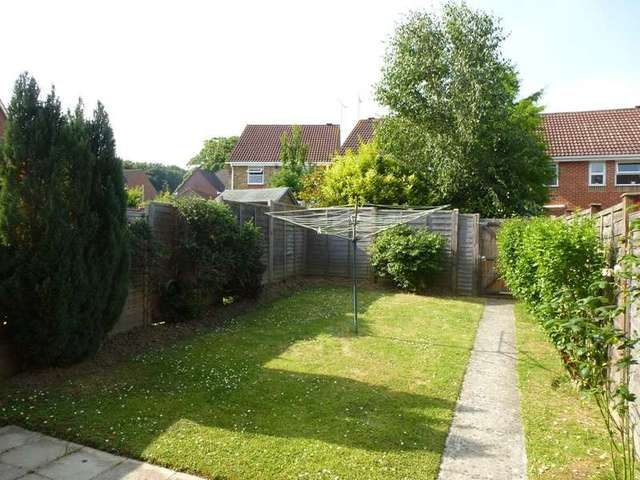  Image of 3 bedroom Terraced house to rent in Wild Arum Way Chandler