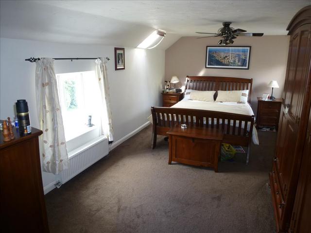  Image of 4 bedroom Detached house to rent in Yarmouth Road Kirby Cane Bungay NR35 at Yarmouth Road Kirby Cane BUNGAY, NR35 2PL