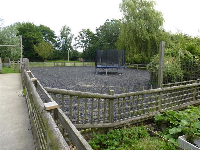  Image of 4 bedroom Detached house to rent in Yarmouth Road Kirby Cane Bungay NR35 at Yarmouth Road Kirby Cane BUNGAY, NR35 2PL