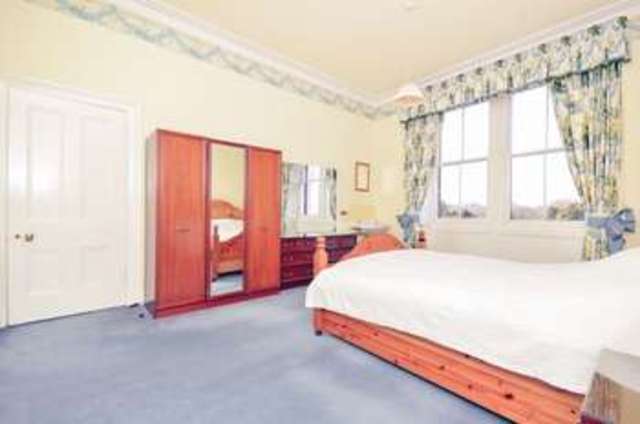  Image of 2 bedroom Flat for sale in Belgrave Place Edinburgh EH4 at Belgrave Place Belgrave Edinburgh, EH4 3AN