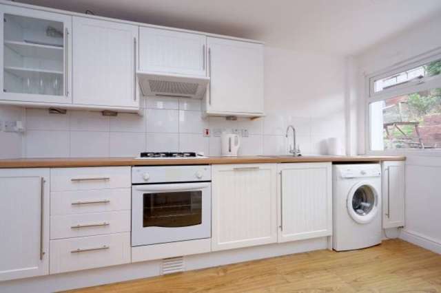  Image of 3 bedroom Terraced house for sale in Clynder Road Greenock PA15 at Clynder Road  Greenock, PA15 3HY