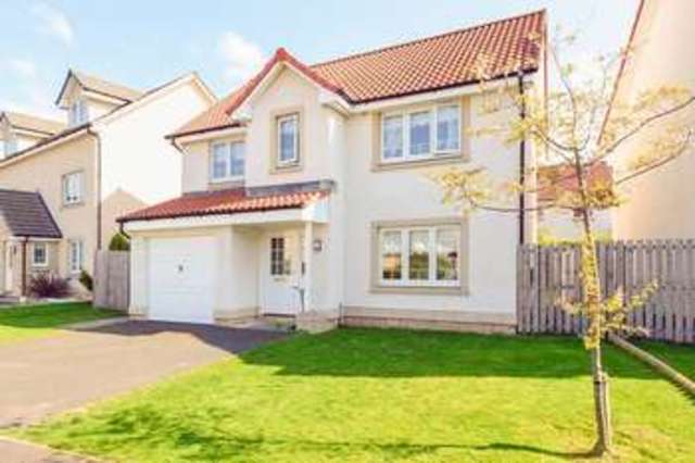  Image of 4 bedroom Detached house for sale in Glengarry Terrace Prestonpans EH32 at Glengarry Terrace Prestonpans Prestonpans, EH32 9FG