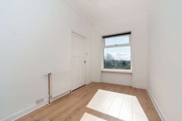  Image of 3 bedroom Flat for sale in Angus Oval Glasgow G52 at Angus Oval  Glasgow, G52 3HD