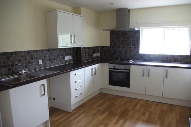  Image of 1 bedroom Flat to rent in Guildhall Square Carmarthen SA31 at 13 Guildhall Square  CARMARTHEN, SA31 1PR